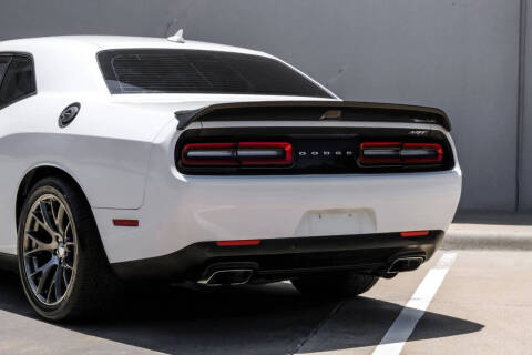 2016 Dodge Challenger SRT 392