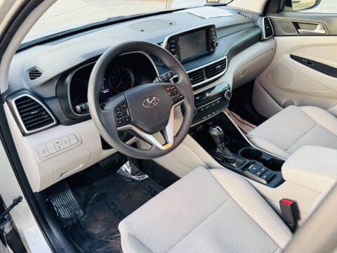 2020 Hyundai Tucson SE