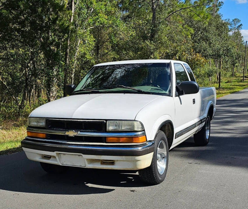 2002 Chevrolet S-10 for sale at Prime Auto & Truck Sales in Inverness, FL