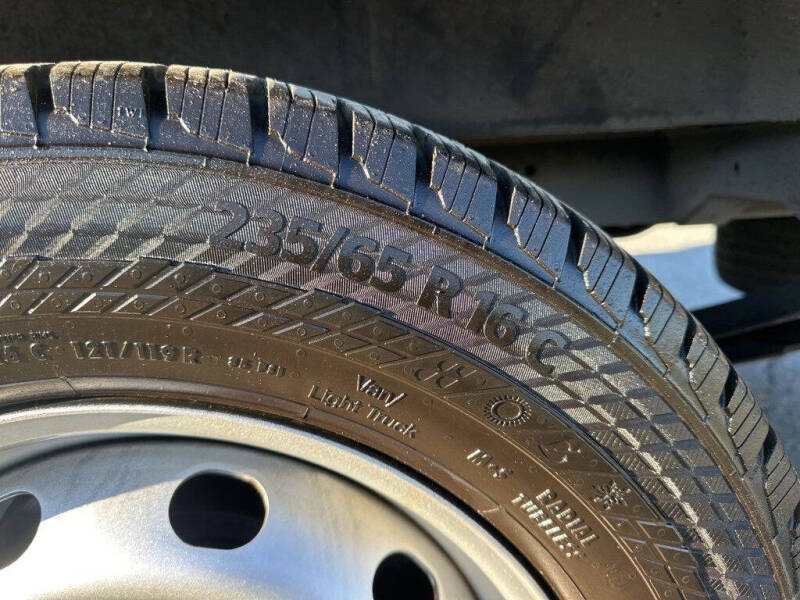 2025 Ford Transit 250