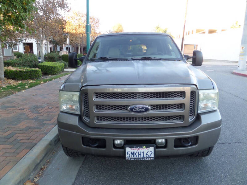 2005 Ford Excursion Limited