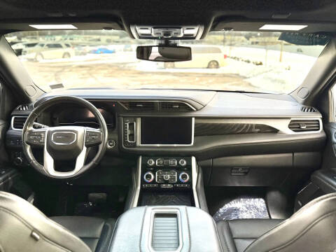 2022 GMC Yukon Denali