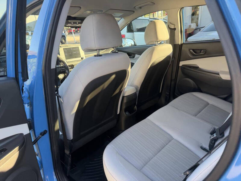 2023 Hyundai Kona SEL