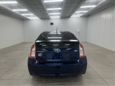 2014 Toyota Prius Two