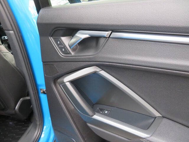 2019 Audi Q3 quattro S line Prestige 45 TFSI