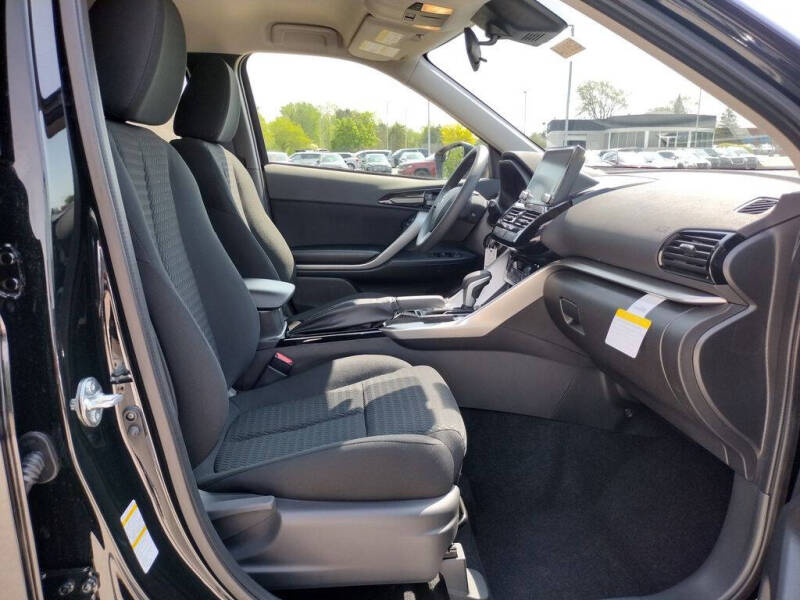 2026 Mitsubishi Eclipse Cross ES