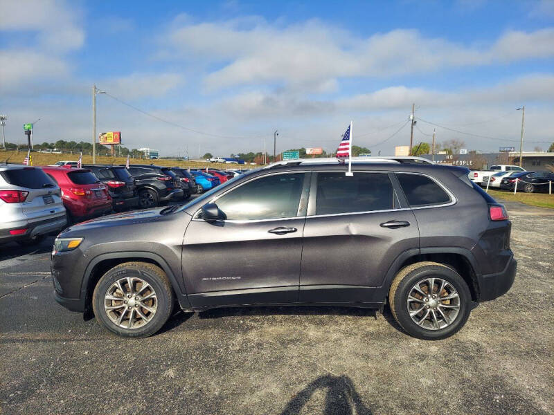 2019 Jeep Cherokee Latitude Plus photo 4