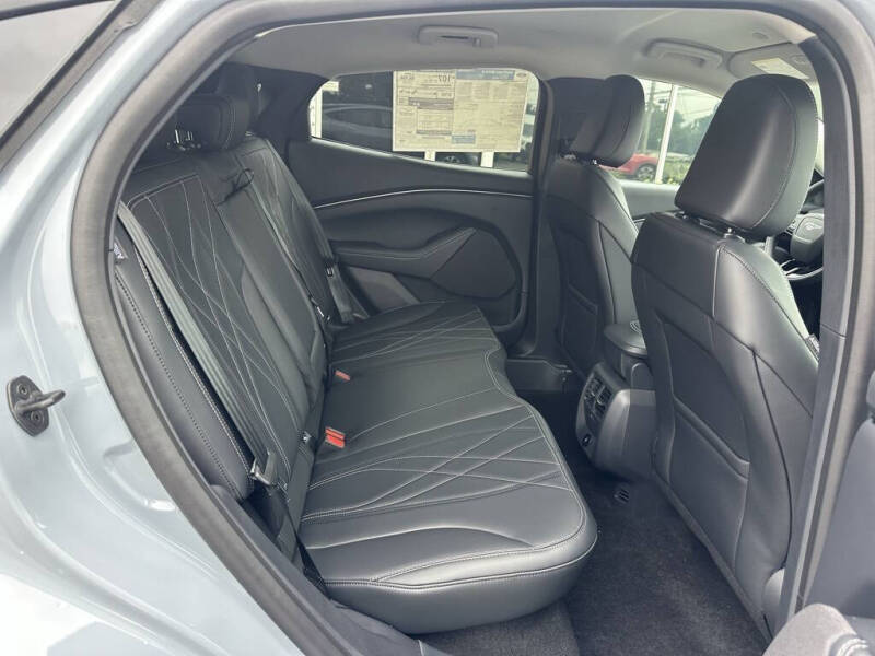 2025 Ford Mustang Mach-E Select