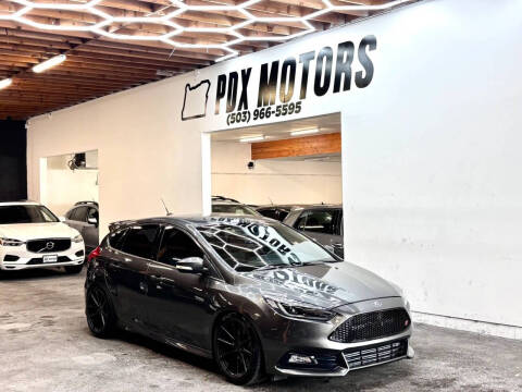 2017 Ford Focus ST
