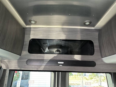 2021 Mercedes-Benz Sprinter 2500