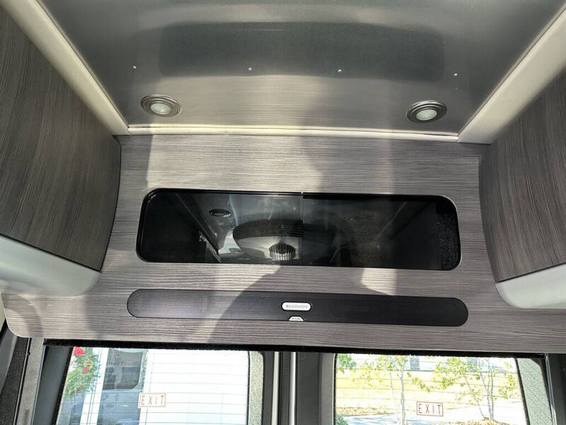 2021 Mercedes-Benz Sprinter 2500