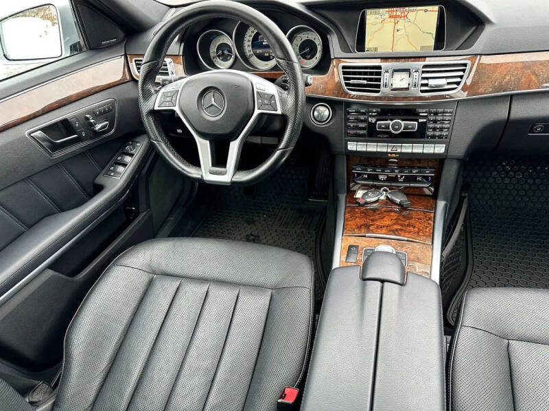 2014 Mercedes-Benz E-Class E 550 4MATIC