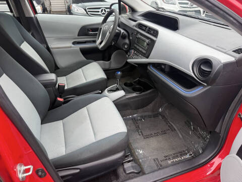 2012 Toyota Prius c One