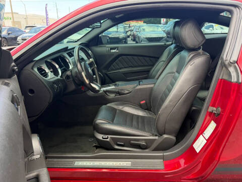2014 Ford Mustang V6 Premium