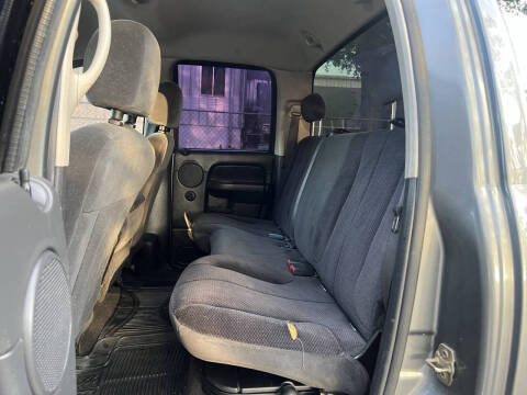 2005 Dodge Ram 1500 SLT