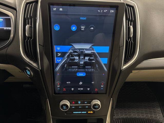 2021 Ford Edge Titanium