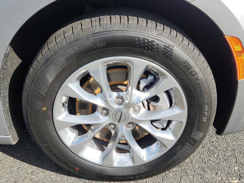 2021 Chrysler Pacifica Touring L