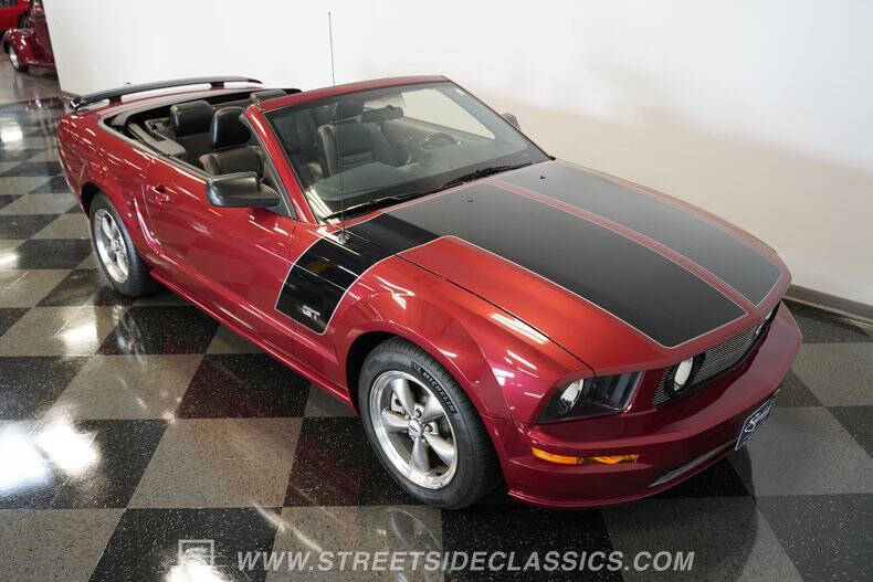 2005 Ford Mustang