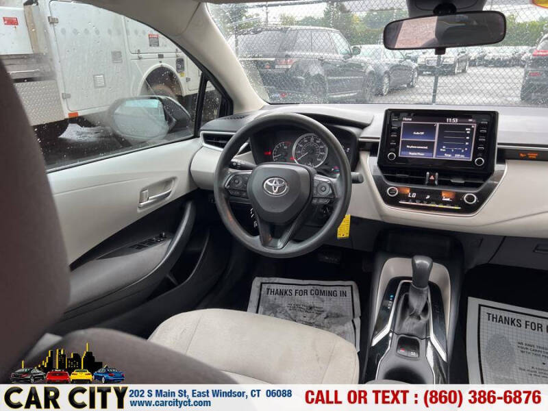 2020 Toyota Corolla LE