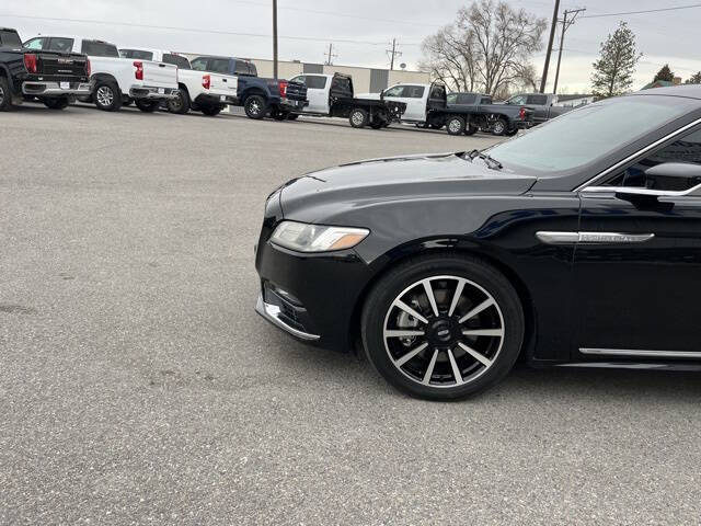 2018 Lincoln Continental Reserve
