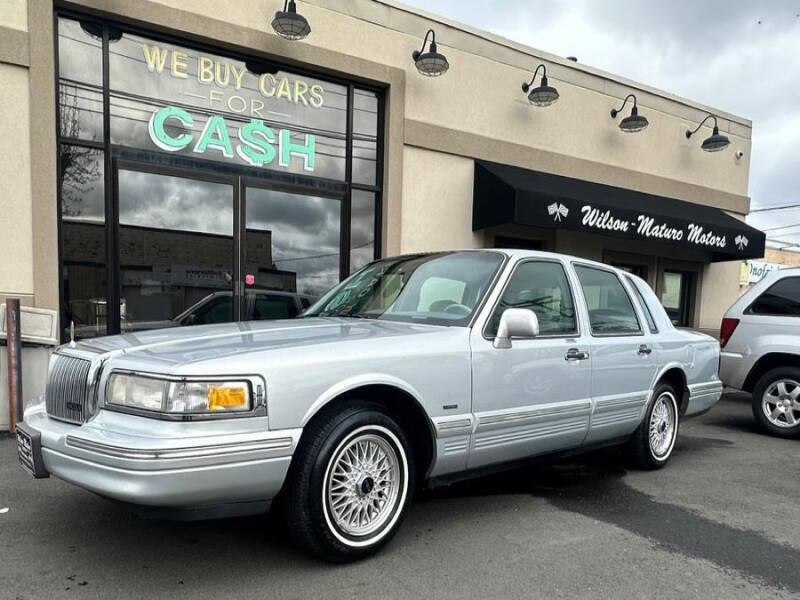 1995 Lincoln Town Car For Sale