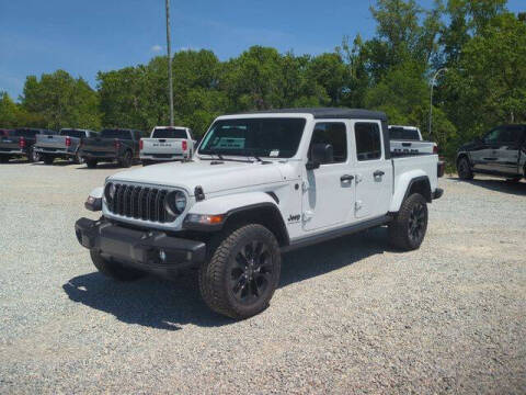 2025 Jeep Gladiator NightHawk