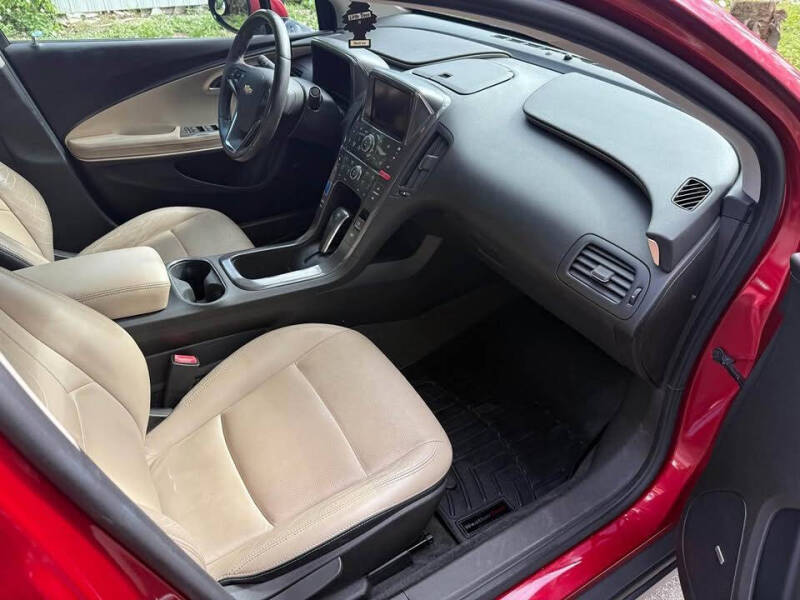 2011 Chevrolet Volt Premium