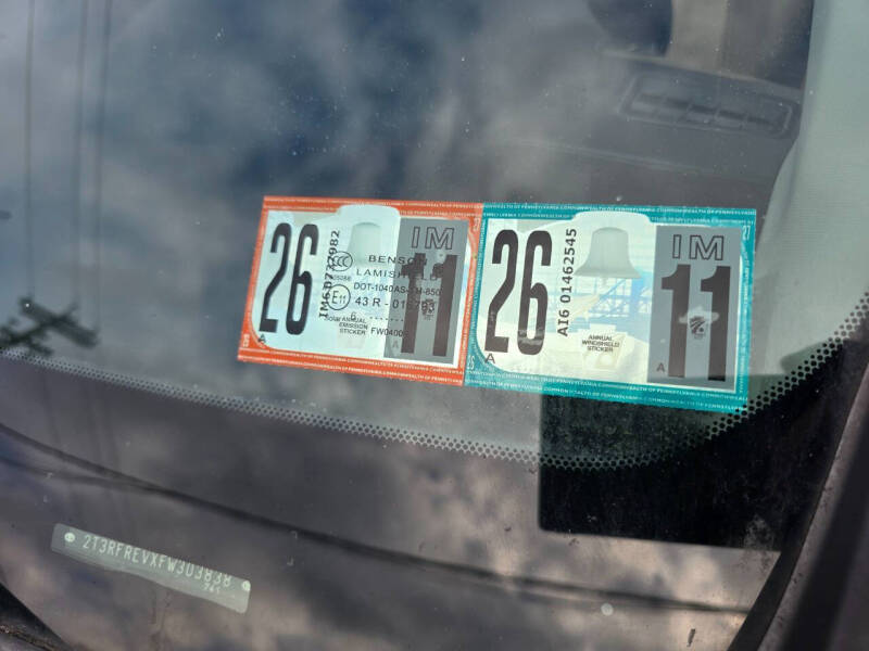 2015 Toyota RAV4 XLE