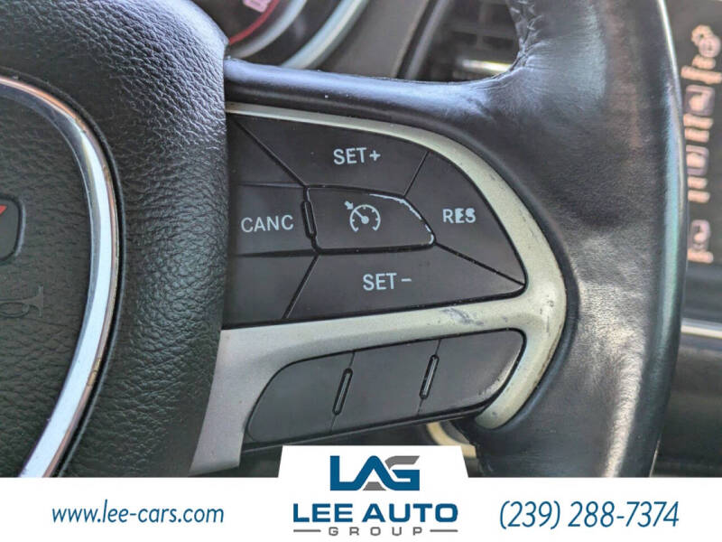 2015 Dodge Challenger SXT Plus