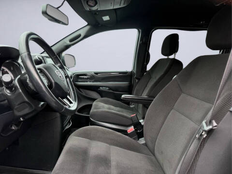 2018 Dodge Grand Caravan SE Plus
