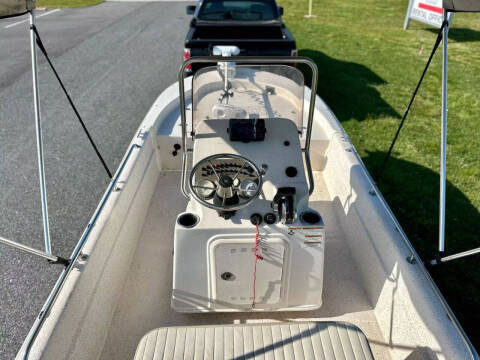 2018 Carolina Skiff JVX 18