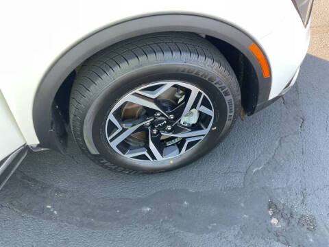 2023 Kia Sportage LX