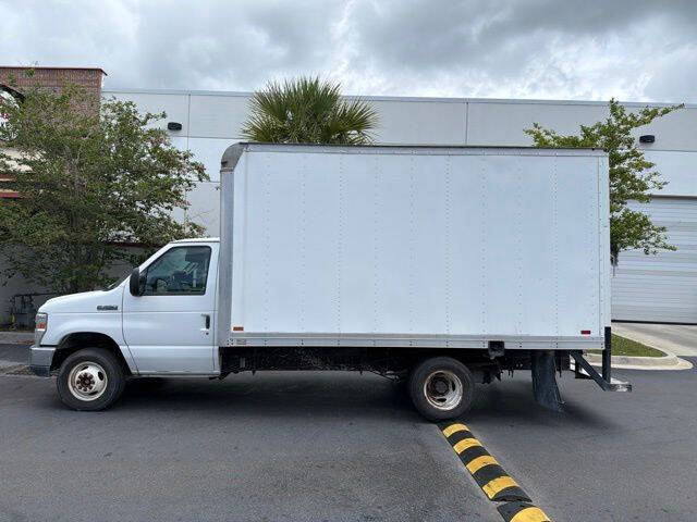 2016 Ford E-Series
