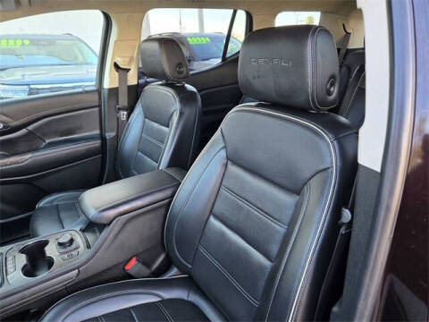 2021 GMC Acadia Denali