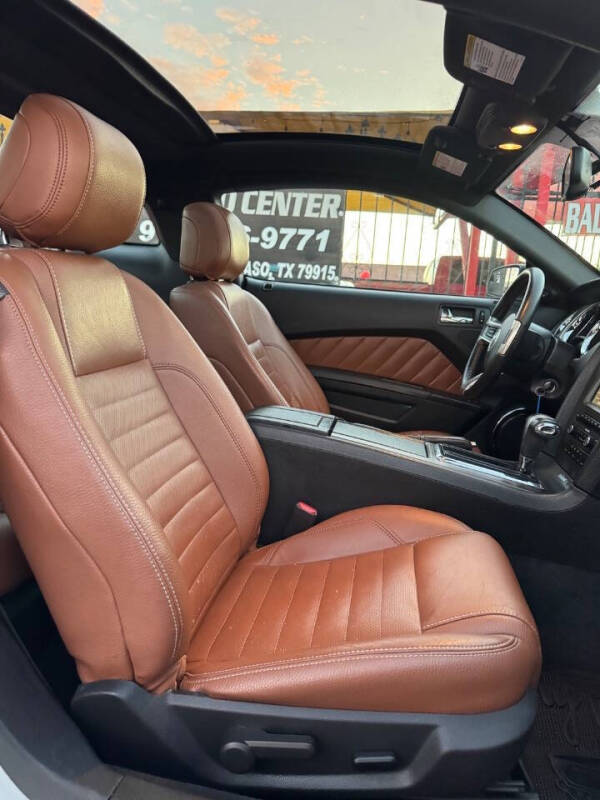 2012 Ford Mustang GT Premium