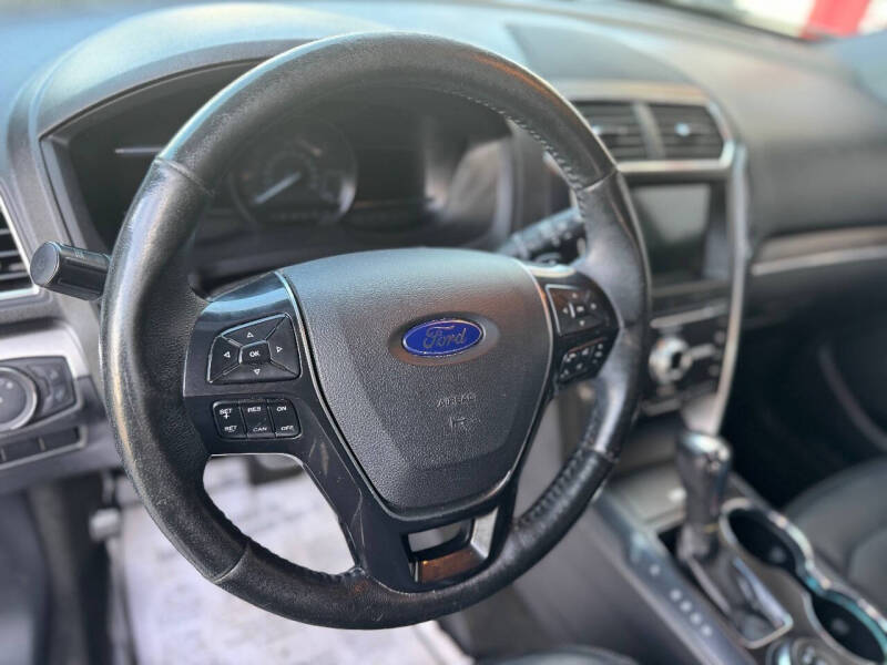 2017 Ford Explorer Limited