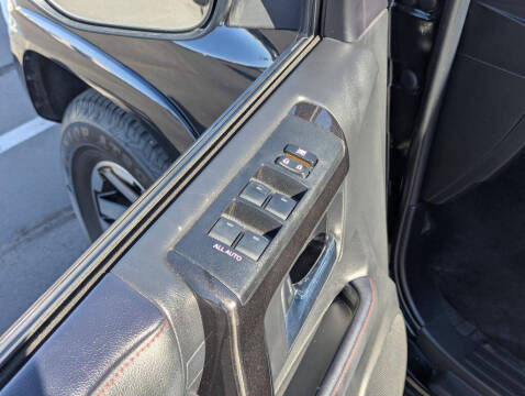 2024 Toyota 4Runner TRD Off-Road