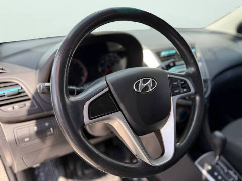 2014 Hyundai Accent GS