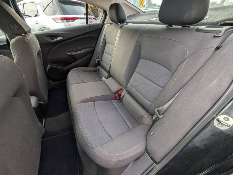 2018 Chevrolet Cruze LS Auto