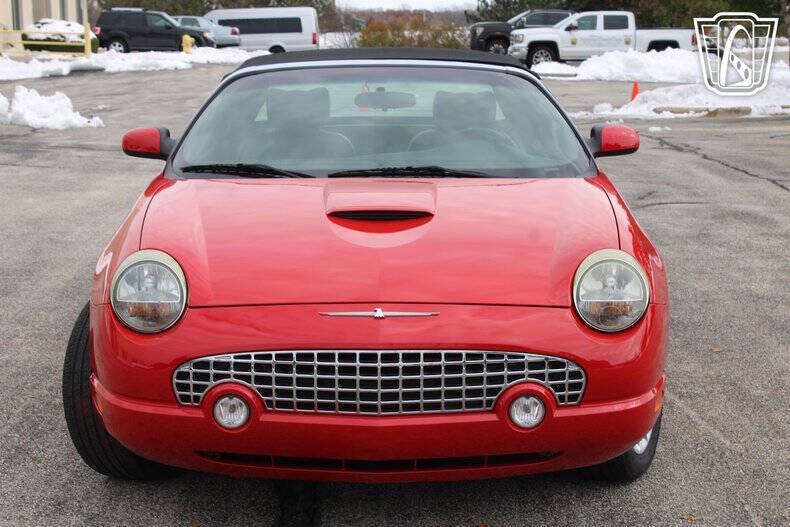 2002 Ford Thunderbird Deluxe