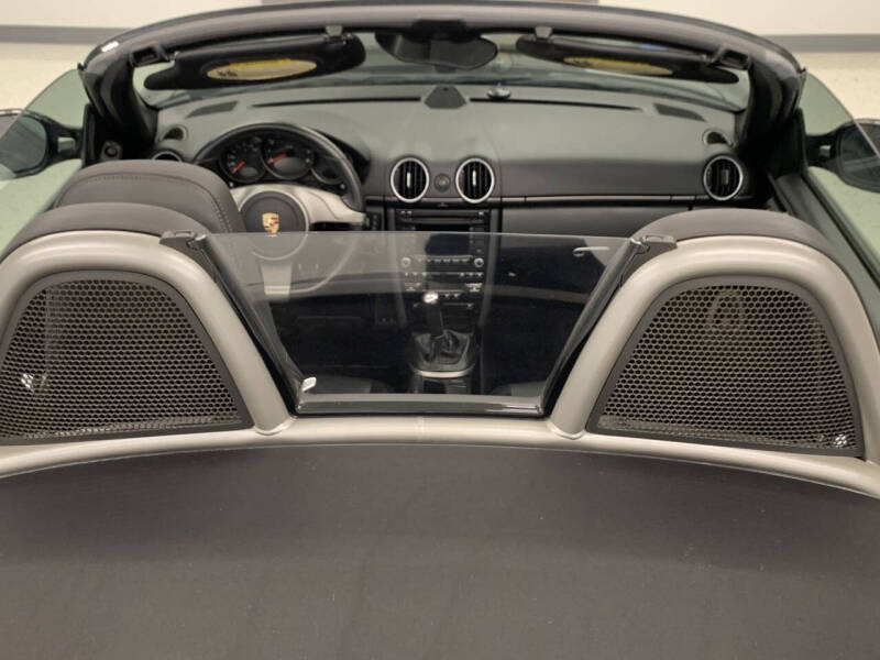 2010 Porsche Boxster Base photo 40