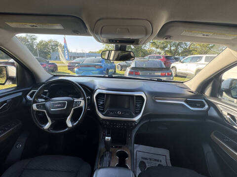 2018 GMC Acadia SLE-2