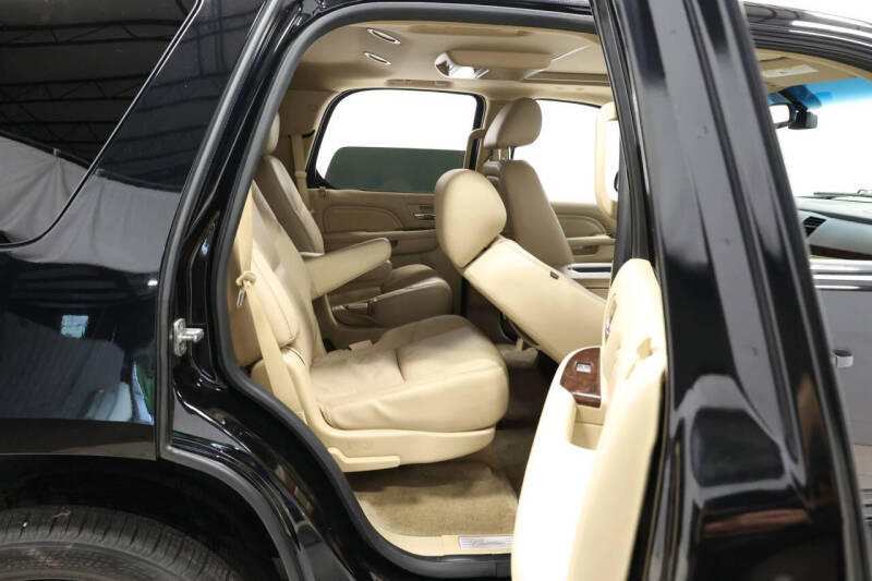 2012 Cadillac Escalade Premium