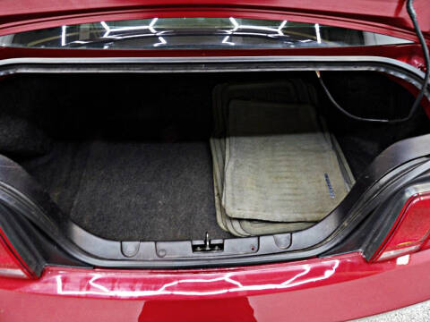 2006 Ford Mustang V6 Standard