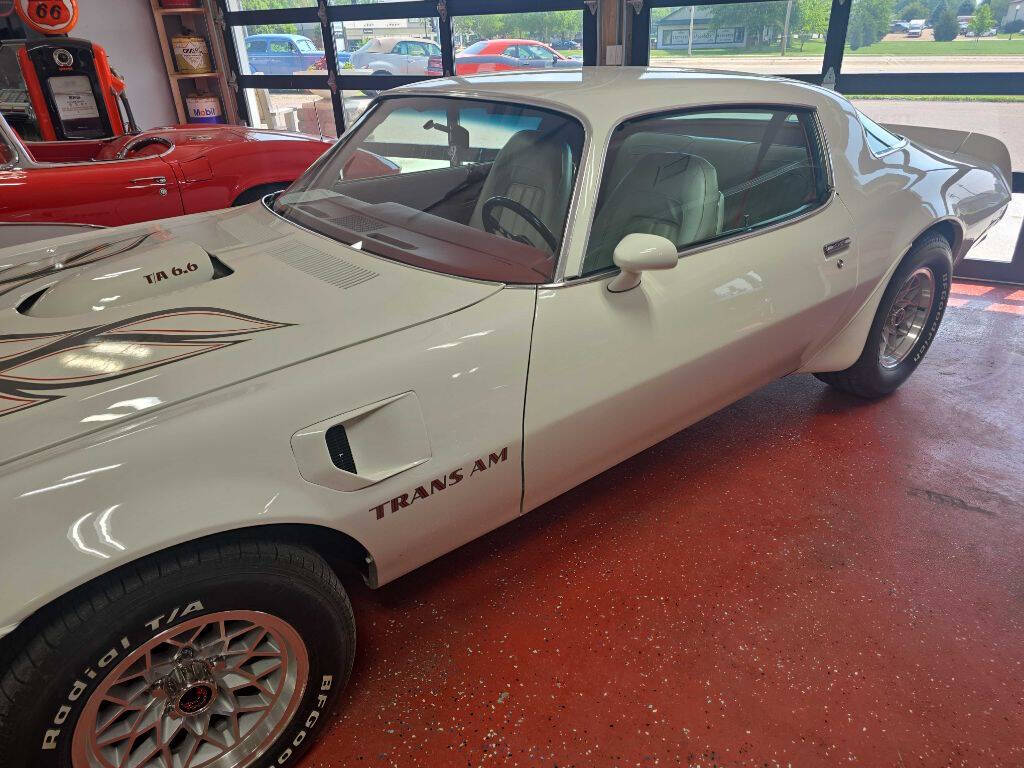 1976 Pontiac Trans Am 7