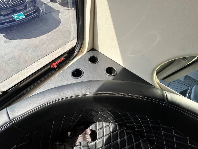 2022 Mercedes-Benz Sprinter Limousine