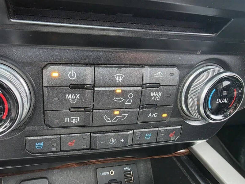 2015 Ford F-150 Lariat