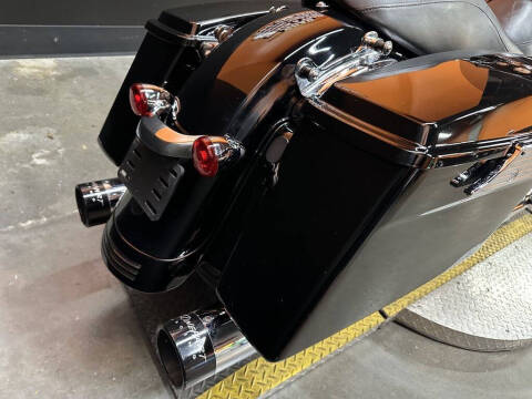 2010 Harley-Davidson FLHX - Street Glide