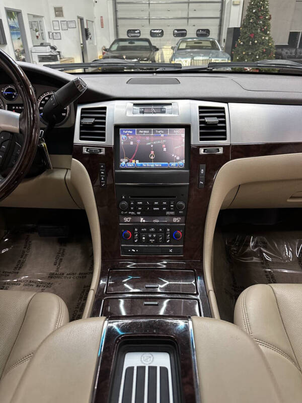 2013 Cadillac Escalade ESV Premium