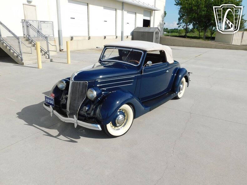 1936 Ford Cabriolet
